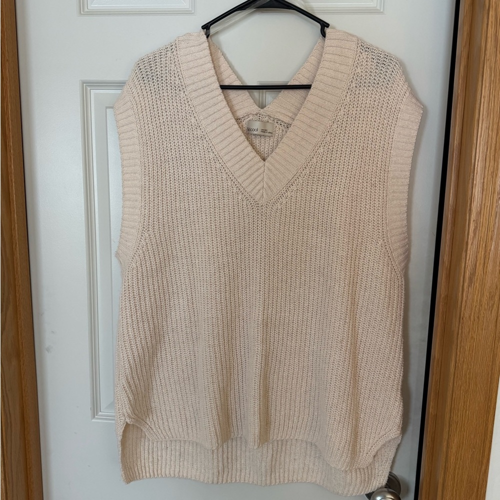 BE COOL Women's Beige V-Neck Sweater Vest